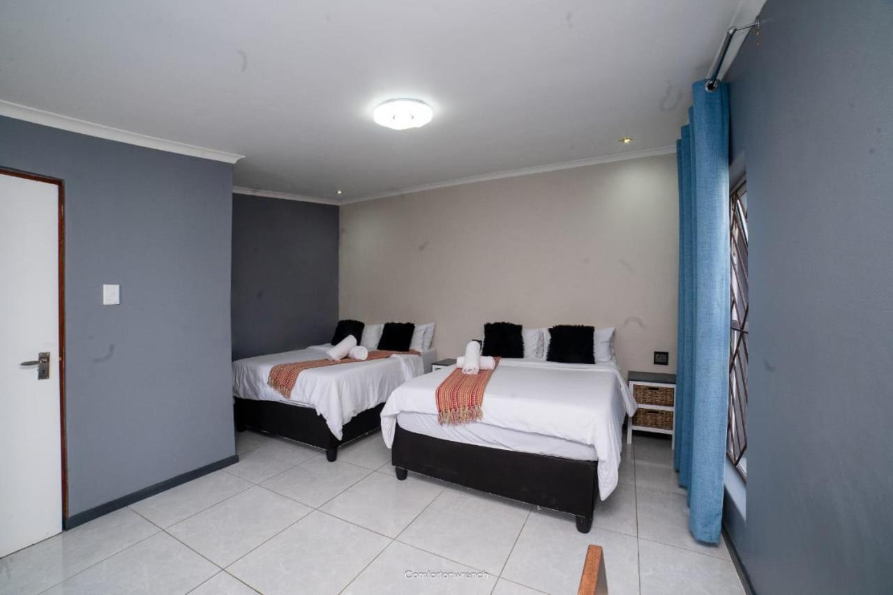 Comfort On Wrench Guest house Cape Town